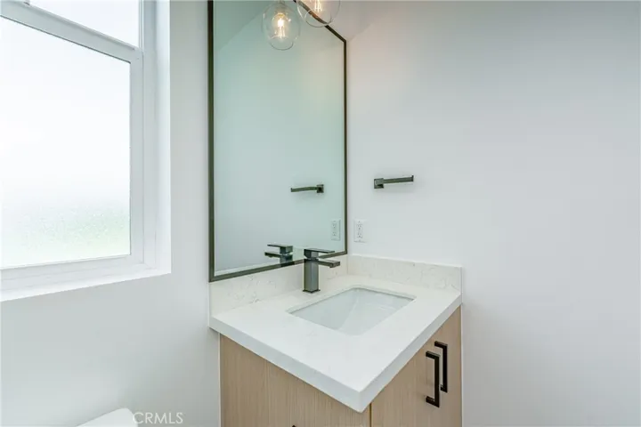 616 1/2 N Rampart Boulevard 1/2, Silver Lake, California 90026