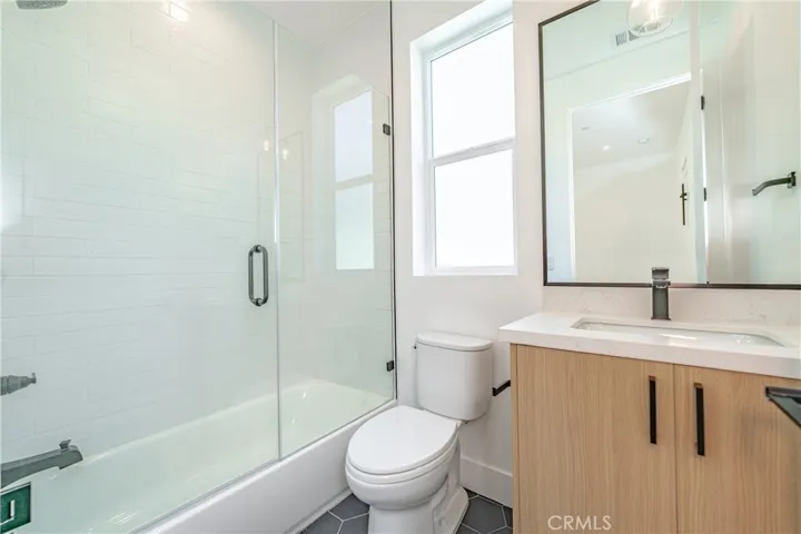 616 1/2 N Rampart Boulevard 1/2, Silver Lake, California 90026