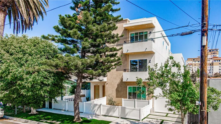 616 1/2 N Rampart Boulevard 1/2, Silver Lake, California 90026