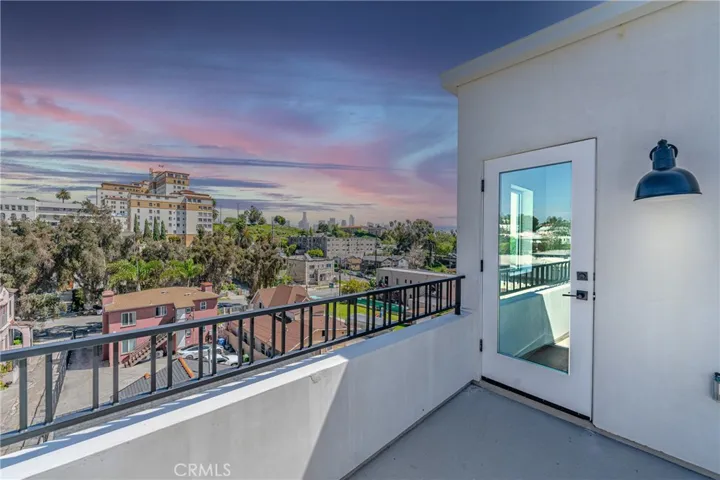 616 1/2 N Rampart Boulevard 1/2, Silver Lake, California 90026