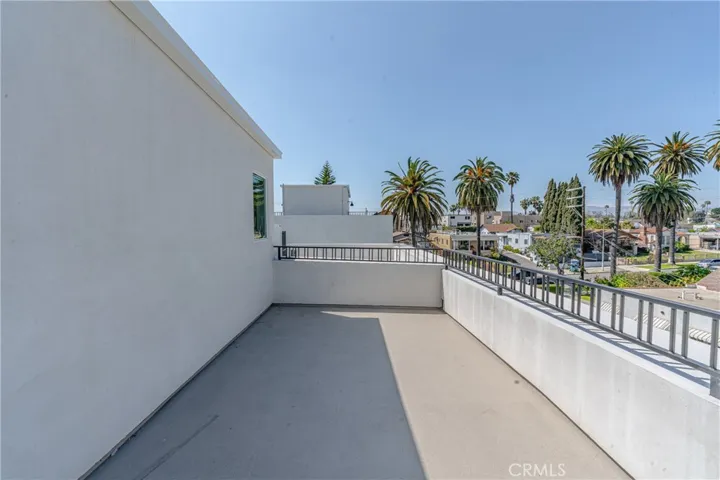616 1/2 N Rampart Boulevard 1/2, Silver Lake, California 90026