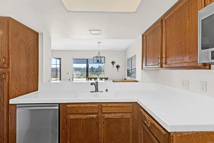 4659 Woodstock Street, Carlsbad, California 92010