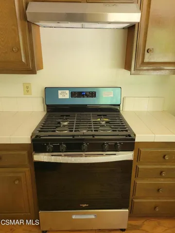 Newer oven and range