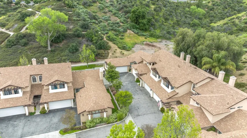 22943 Banyan Place, Saugus, California 91390