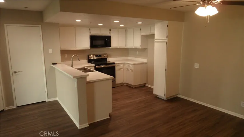 8707 E Indian Hills Road J, Orange, California 92869