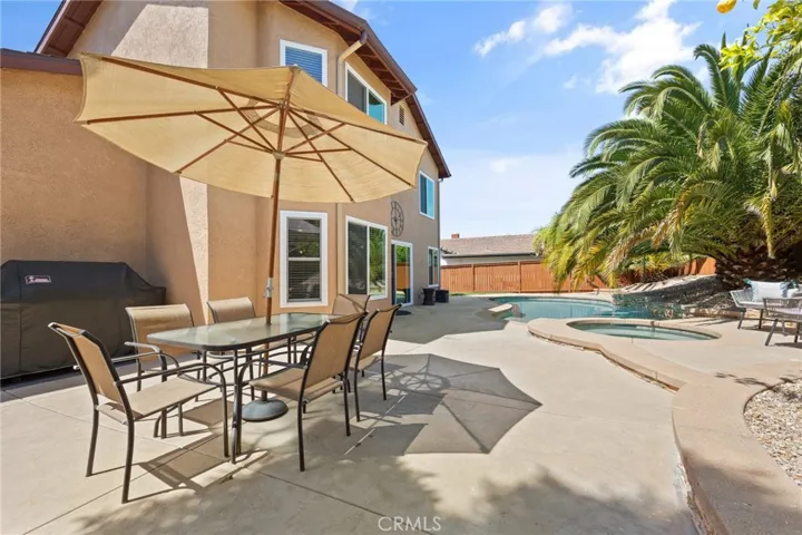 160 S Bonnie Gene Lane, Anaheim Hills, California 92807