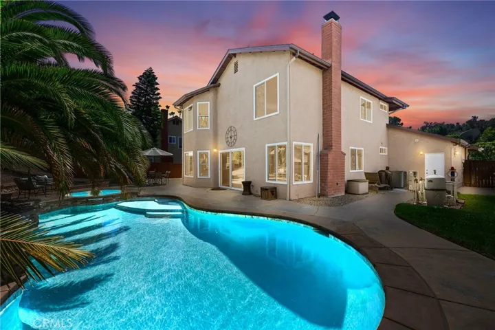 160 S Bonnie Gene Lane, Anaheim Hills, California 92807