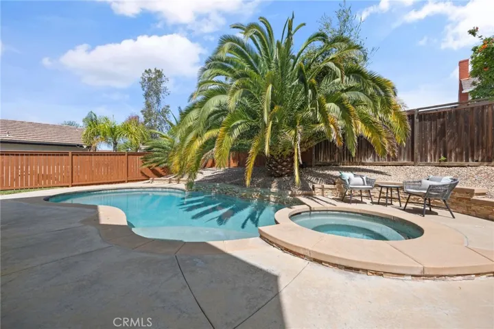 160 S Bonnie Gene Lane, Anaheim Hills, California 92807