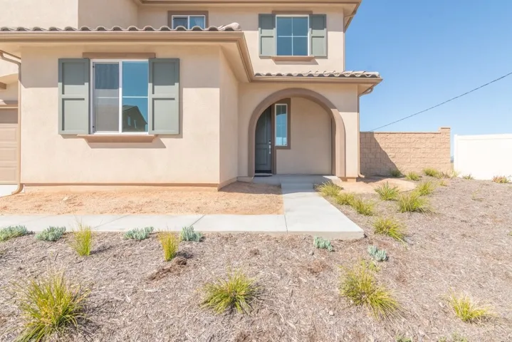 34107 Pink Place, Winchester, California 92596