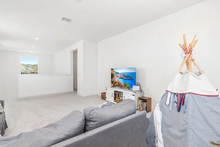 34107 Pink Place, Winchester, California 92596