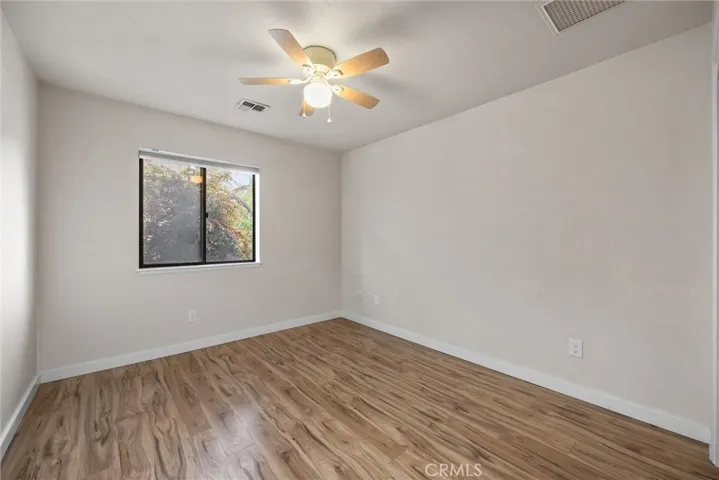 6816 Coffee Road, Bakersfield, California 93308