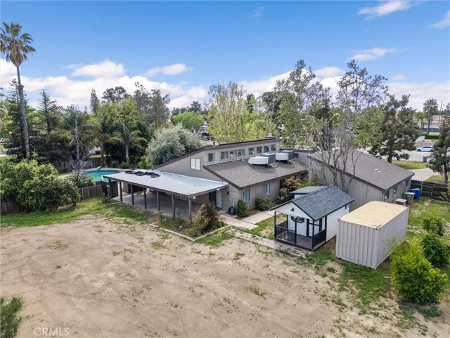 6816 Coffee Road, Bakersfield, California 93308