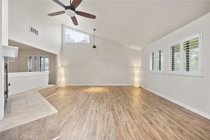 6816 Coffee Road, Bakersfield, California 93308
