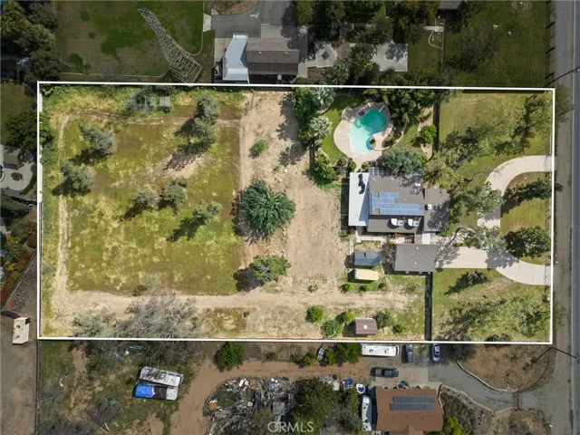 6816 Coffee Road, Bakersfield, California 93308