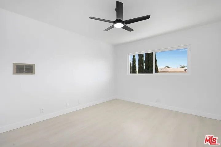 410 N Market Street 14, Inglewood, California 90302