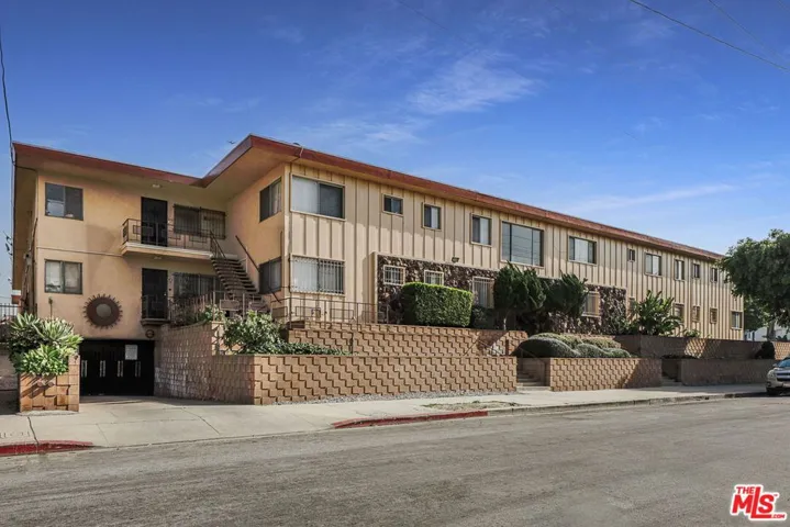 410 N Market Street 14, Inglewood, California 90302