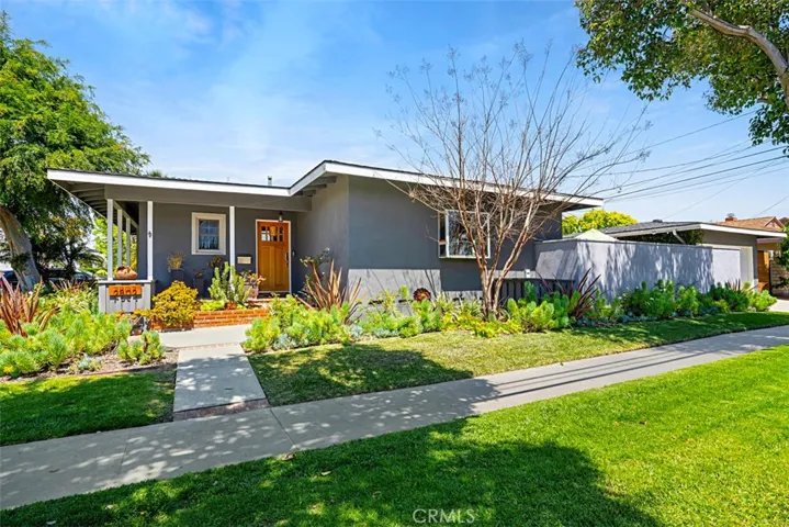 2802 Monogram Avenue, Long Beach, California 90815