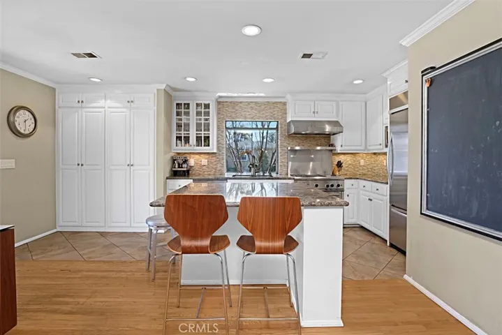 2802 Monogram Avenue, Long Beach, California 90815