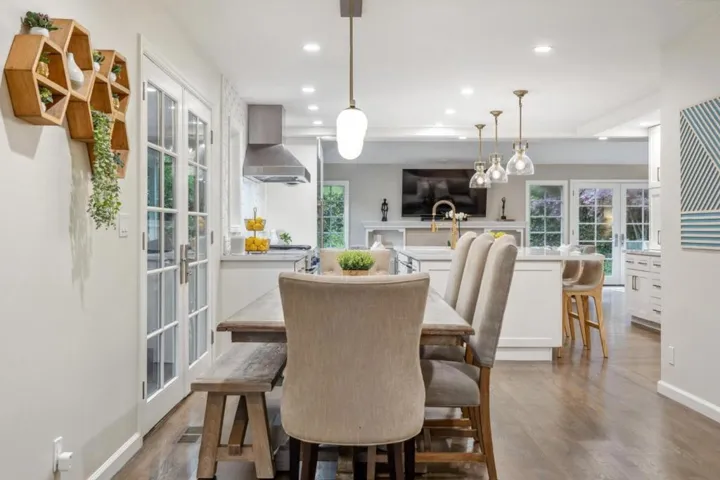 248 Hedge Road, Menlo Park, California 94025