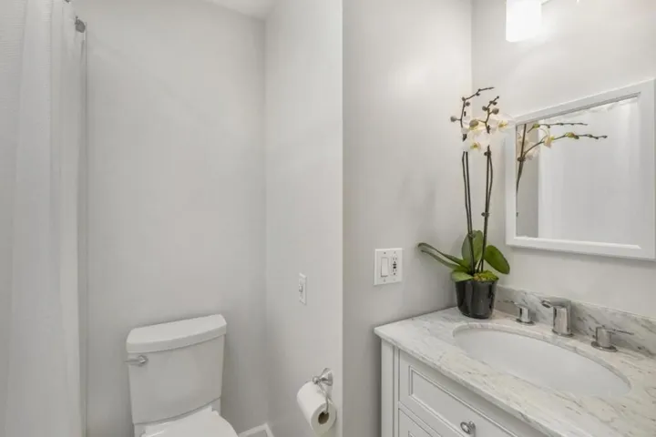 248 Hedge Road, Menlo Park, California 94025