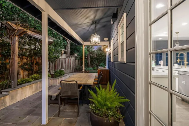 248 Hedge Road, Menlo Park, California 94025