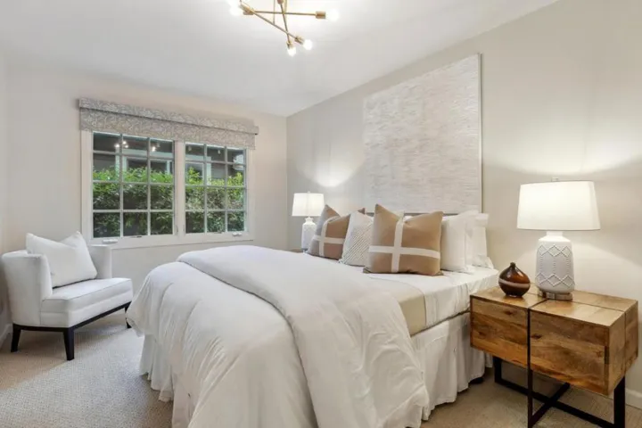 248 Hedge Road, Menlo Park, California 94025