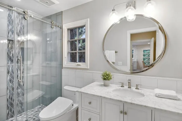 248 Hedge Road, Menlo Park, California 94025