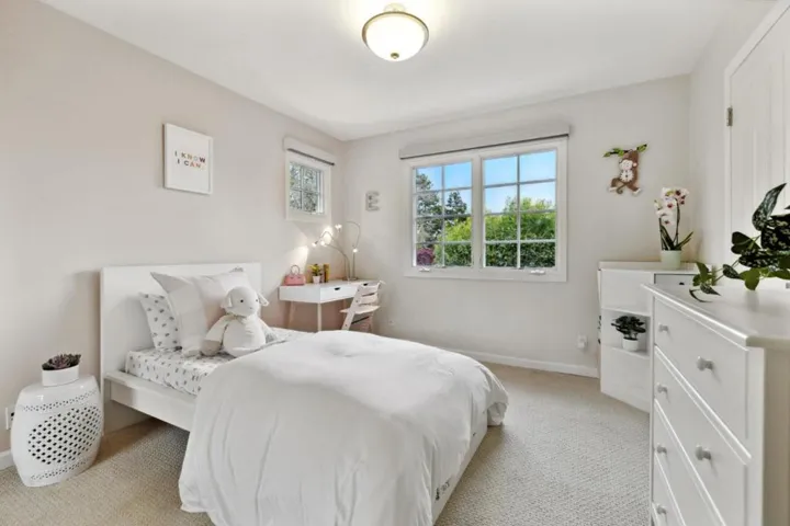 248 Hedge Road, Menlo Park, California 94025