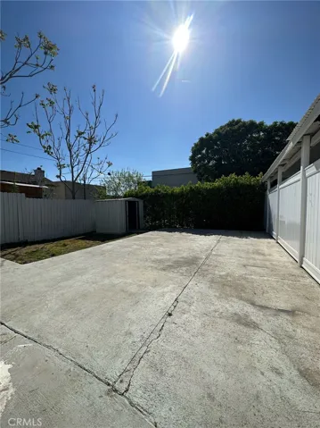 8055 Troost Avenue, North Hollywood, California 91605
