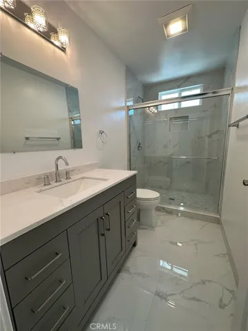 8055 Troost Avenue, North Hollywood, California 91605