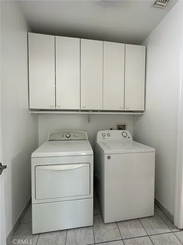 8055 Troost Avenue, North Hollywood, California 91605