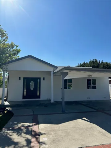 8055 Troost Avenue, North Hollywood, California 91605