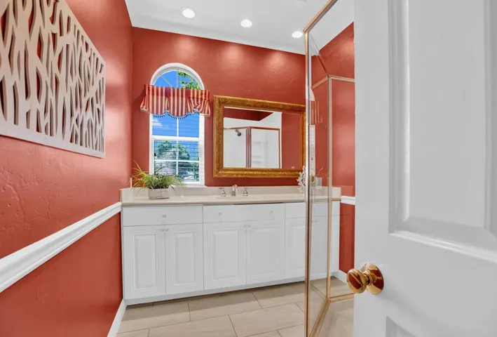 Downstairs Bathroom