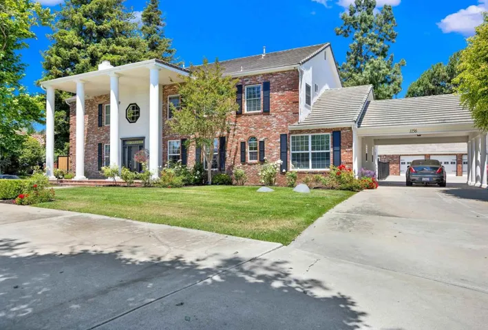 1156 Sugarbush Drive, Vista, California 92084