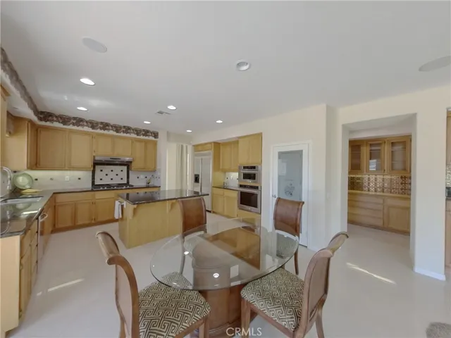 17482 Half Moon Court, Riverside, California 92503