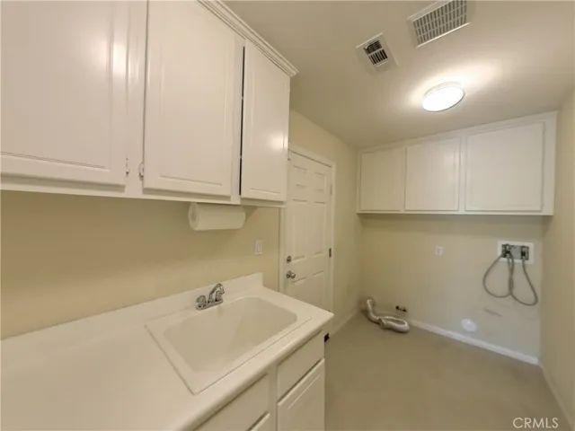 17482 Half Moon Court, Riverside, California 92503