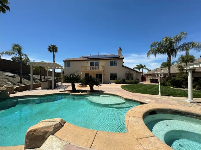 17482 Half Moon Court, Riverside, California 92503