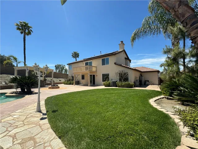 17482 Half Moon Court, Riverside, California 92503