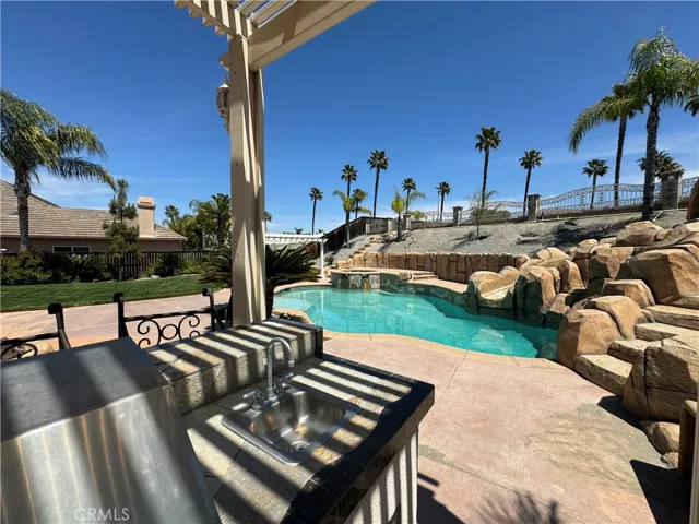 17482 Half Moon Court, Riverside, California 92503