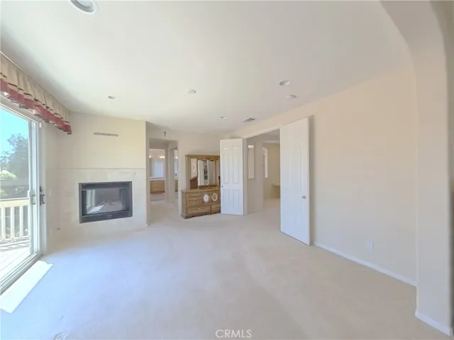 Master Retreat w/ Fire Place