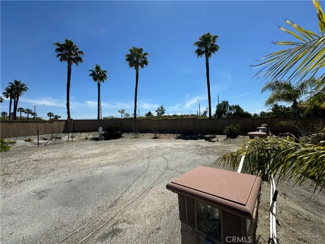 Elevated flat area rear yard