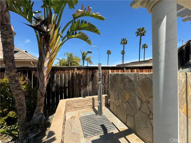 17482 Half Moon Court, Riverside, California 92503