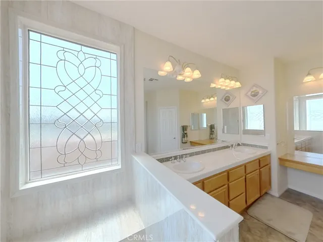 17482 Half Moon Court, Riverside, California 92503