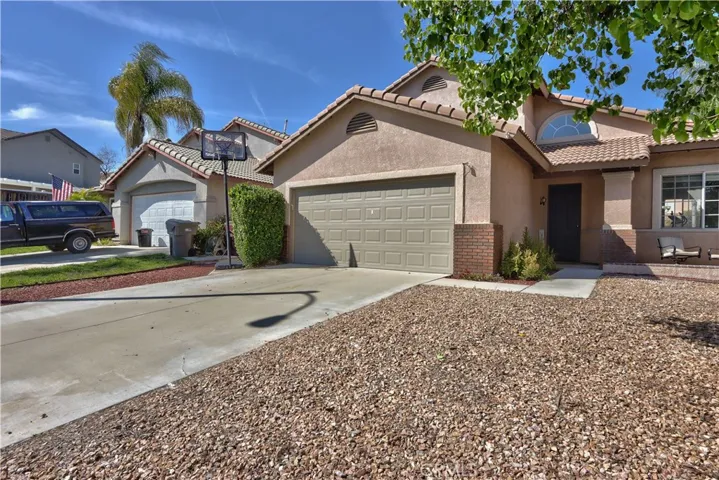 25134 Calle Entradero, Murrieta, California 92563