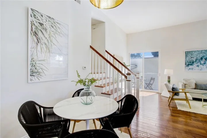 1304 Berkeley Street 3, Santa Monica, California 90404