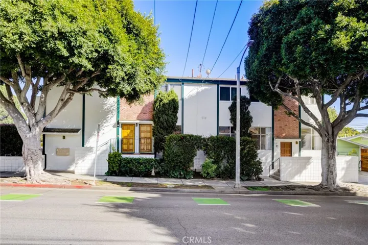 1304 Berkeley Street 3, Santa Monica, California 90404