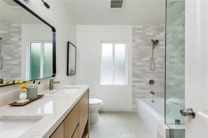4057 Woodcliff Road, Sherman Oaks, California 91403