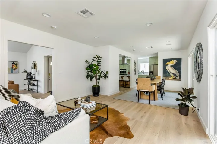 4057 Woodcliff Road, Sherman Oaks, California 91403