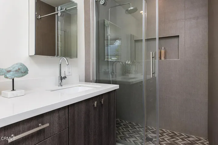 802 W Olive Ave 020-mls