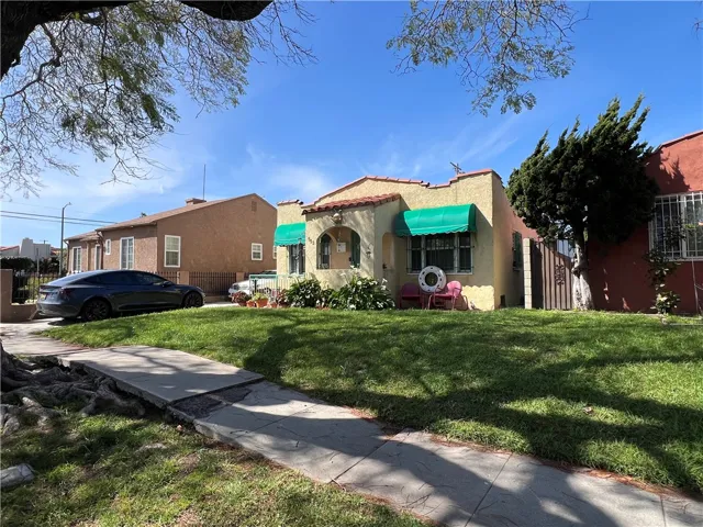 553 W 110th Street, Los Angeles, California 90044